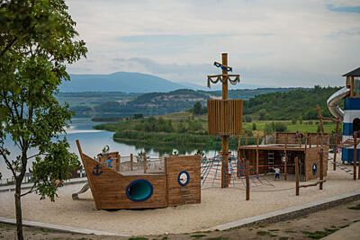 Kam s dětmi na Mostecku - jezero Most