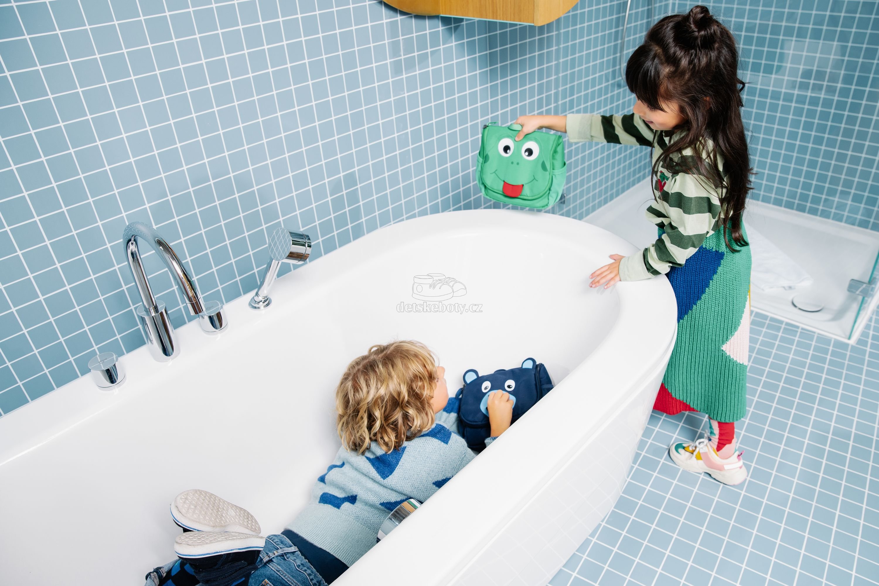 Dětská kosmetická taštička Affenzahn Washbag Bobo Bear - petrol (obrázek 11)