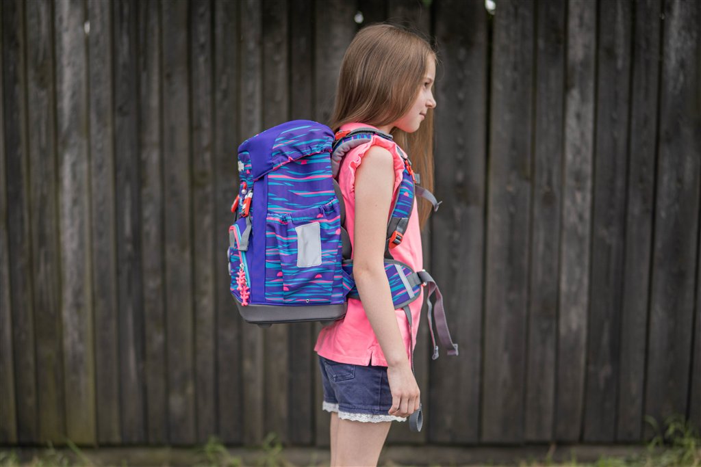 Školní batoh GRADE Step by Step Delfínci (obrázek 15)