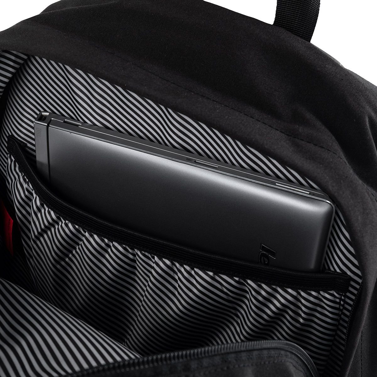 Městský batoh Topgal FRAN 21053 B (obrázek 9)