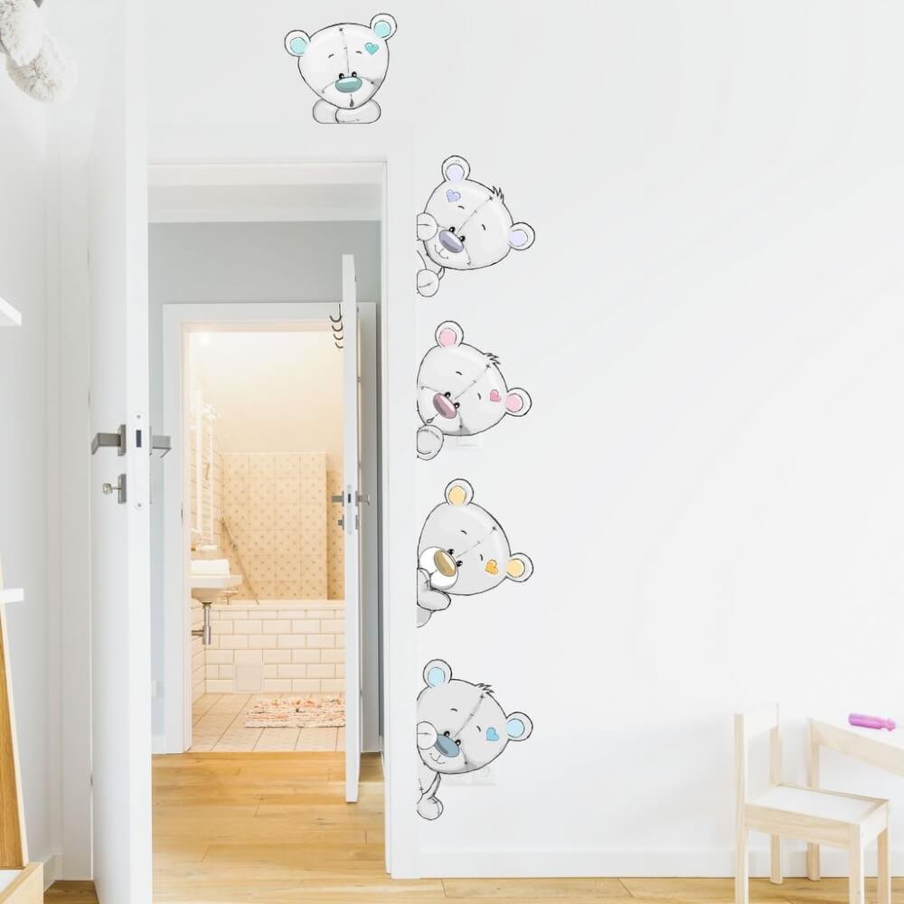 INSPIO dětské samolepky na zeď - Šedí plyšoví medvídci kolem dveří N.1 – VPRAVO OD DVEŘÍ 