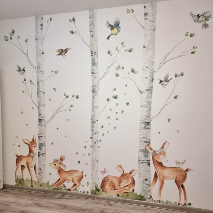 INSPIO dětské samolepky na zeď - Hravé srnky v březovém lese (obrázek 5)