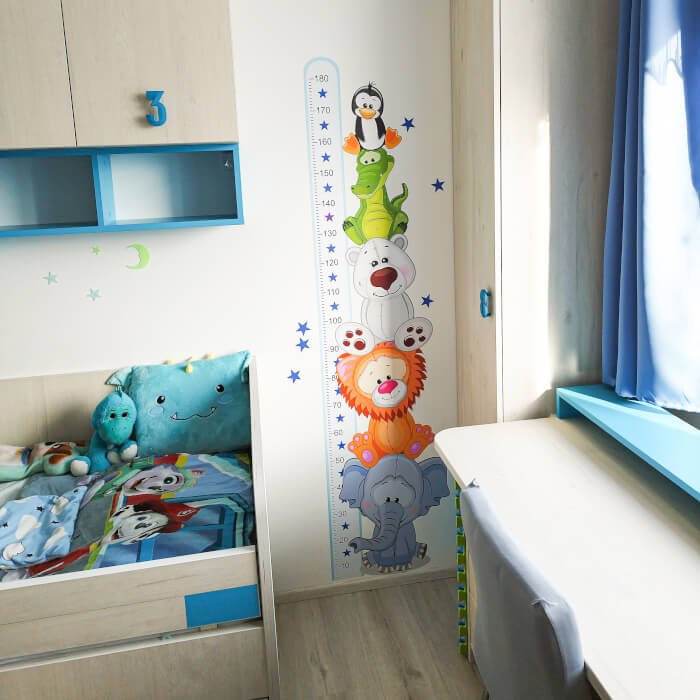 INSPIO dětské samolepky na zeď - Modrý metr s barevnými zvířátky (180 cm) (obrázek 4)
