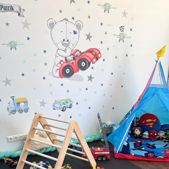 INSPIO samolepka na zeď se jménem - Medvídek s červeným autíčkem (obrázek 3)