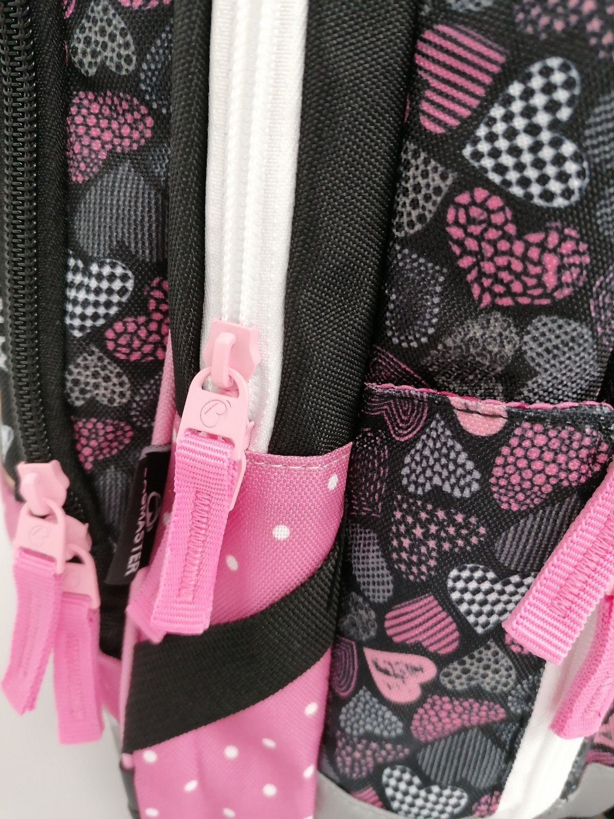 Bagmaster ALFA 21 A školní tříkomorový batoh - pes (obrázek 15)